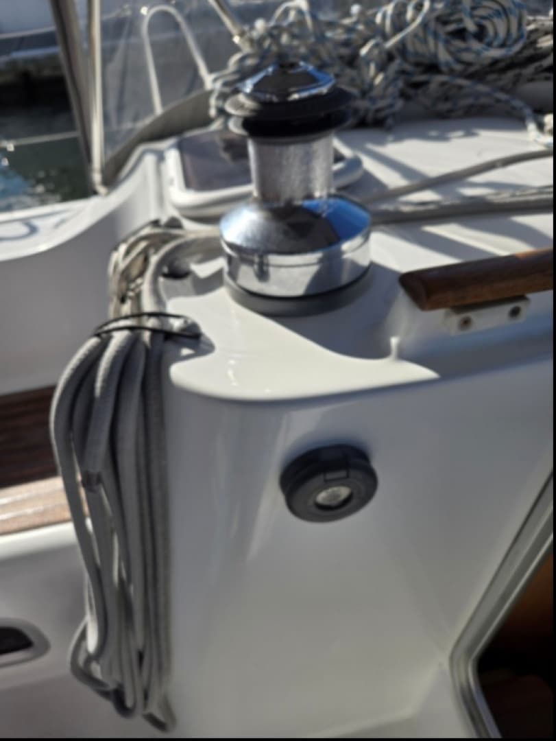 2005 Beneteau 