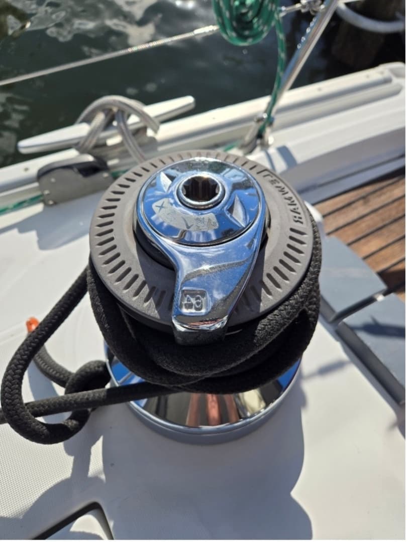 2005 Beneteau 