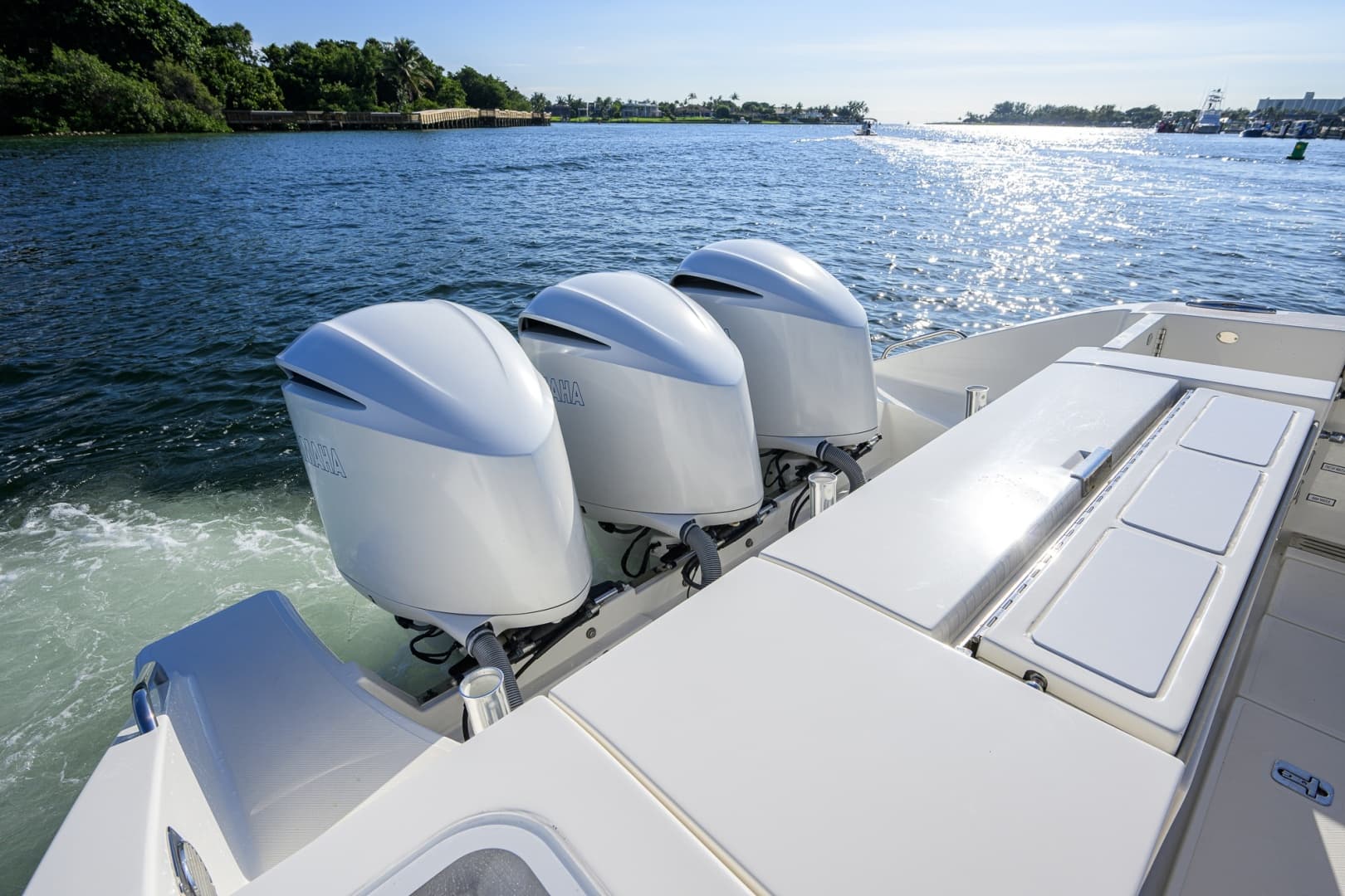 2020 Pursuit S 368 Sport