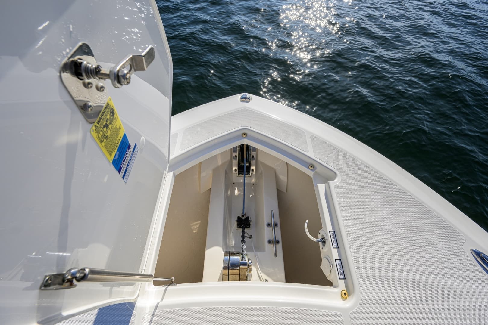 2020 Pursuit S 368 Sport