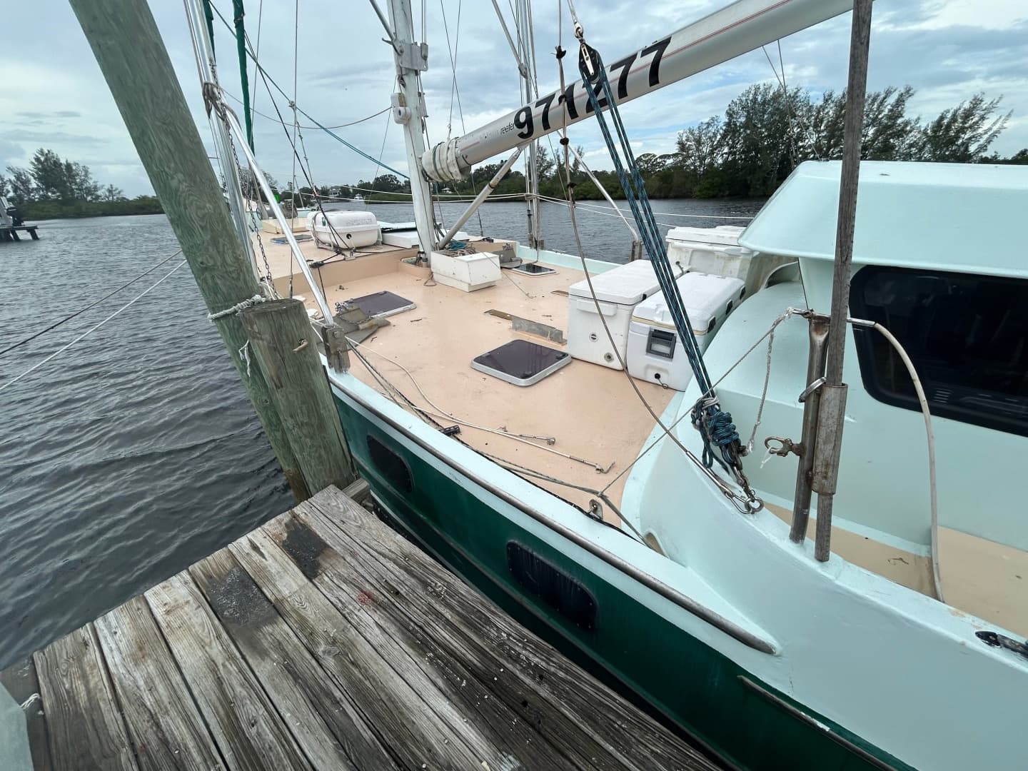1990 Custom 57 Fishing