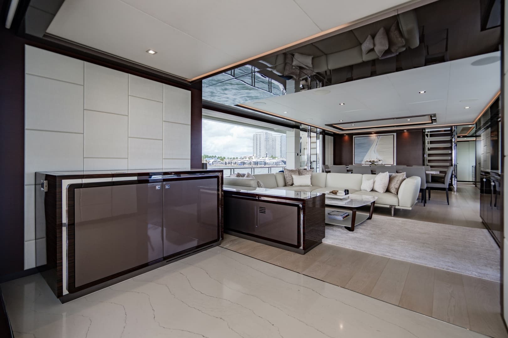 2023 Ocean Alexander 32 Explorer