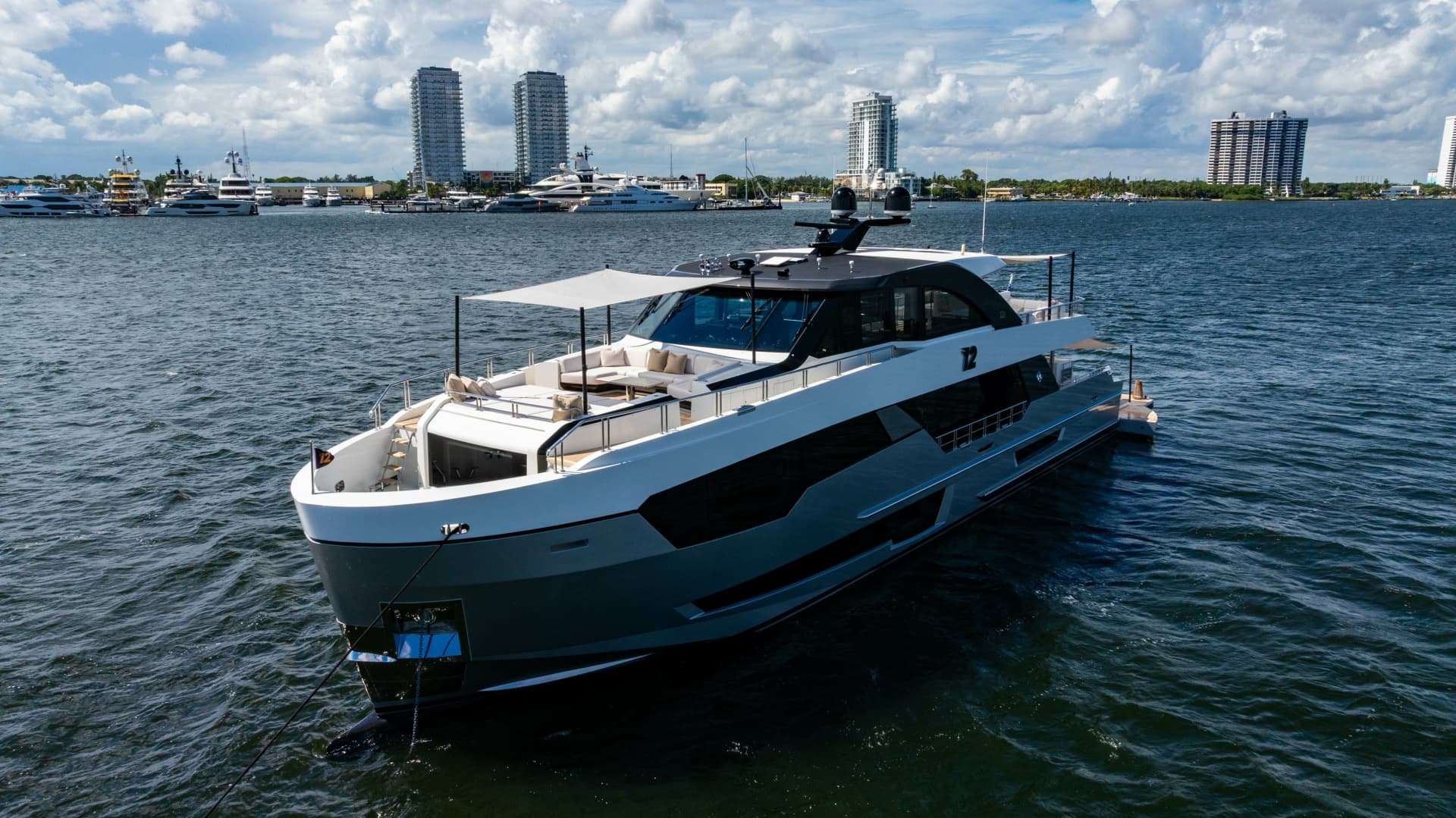 2023 Ocean Alexander 32 Explorer