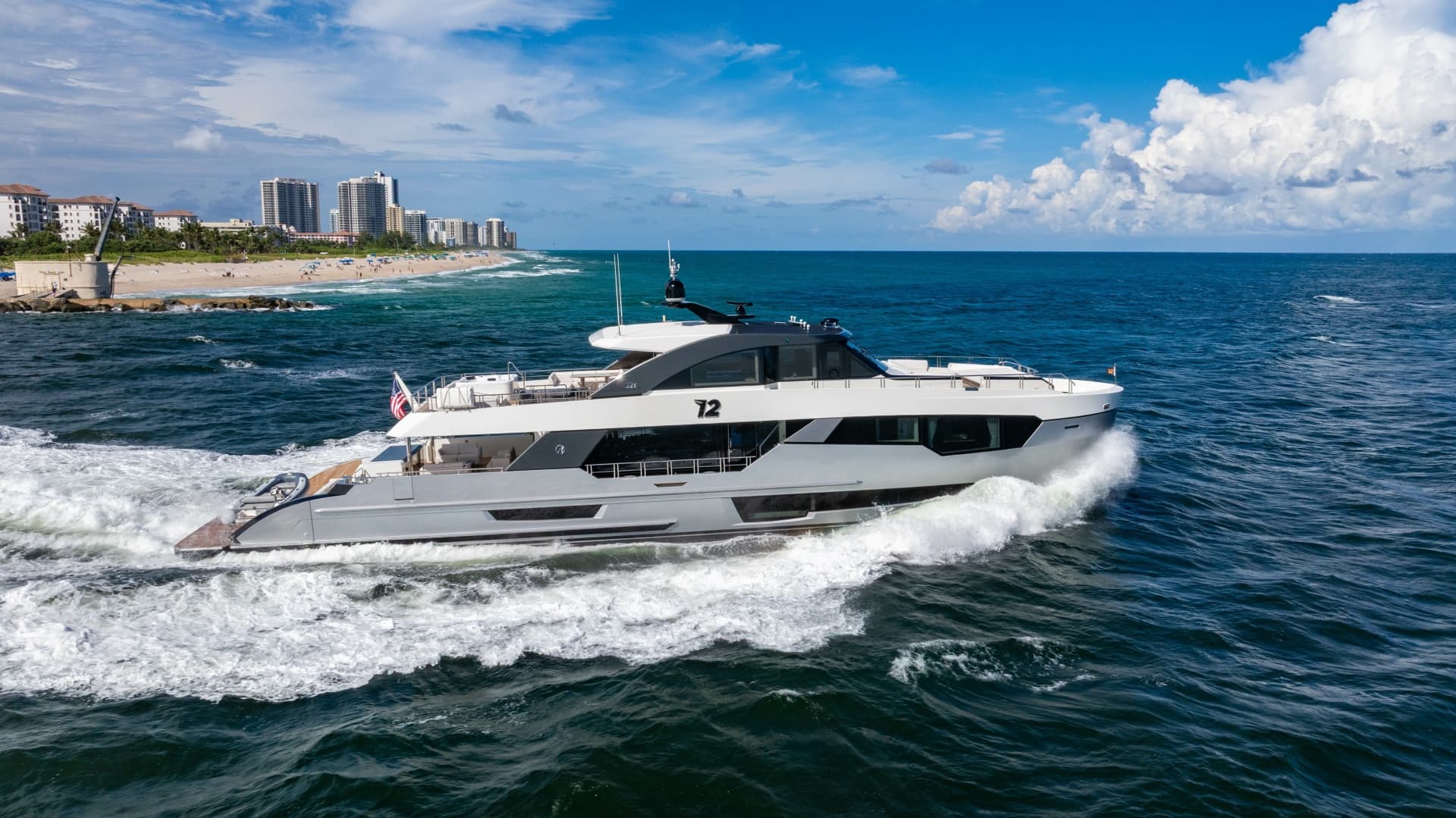 2023 Ocean Alexander 32 Explorer