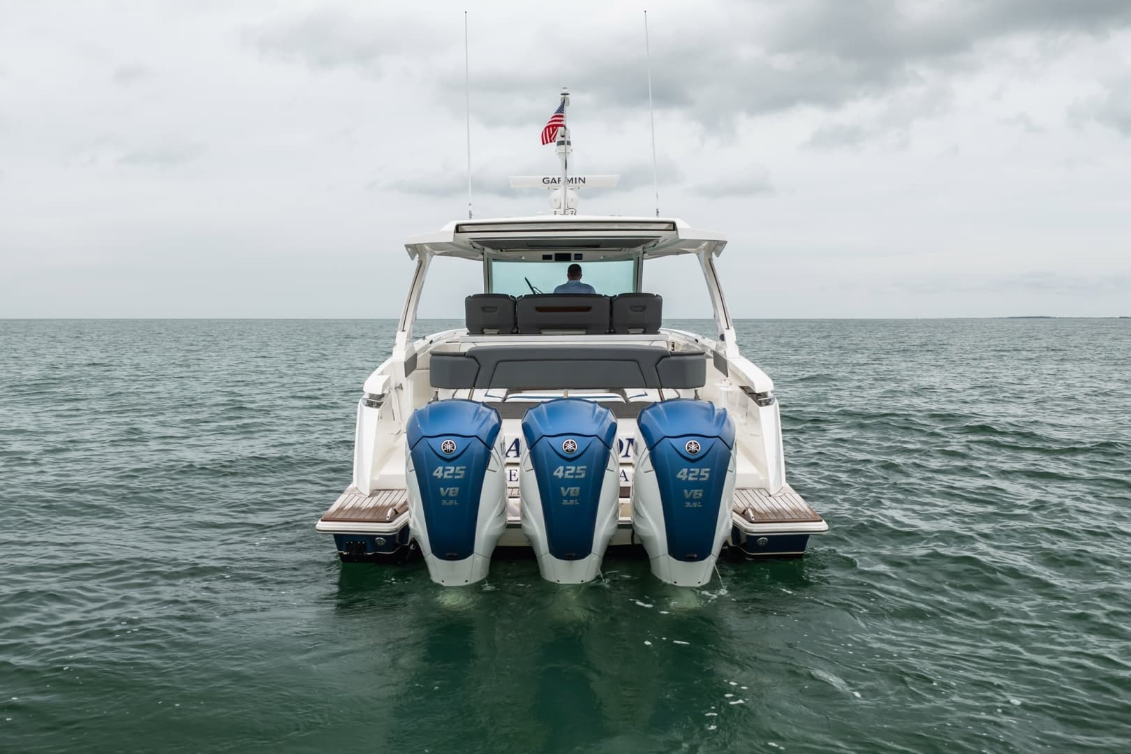 2021 Tiara Sport 43 LS