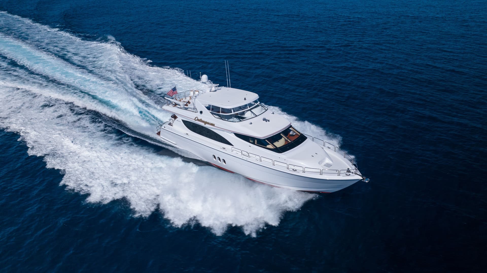 2005 Hatteras 80 Motor Yacht