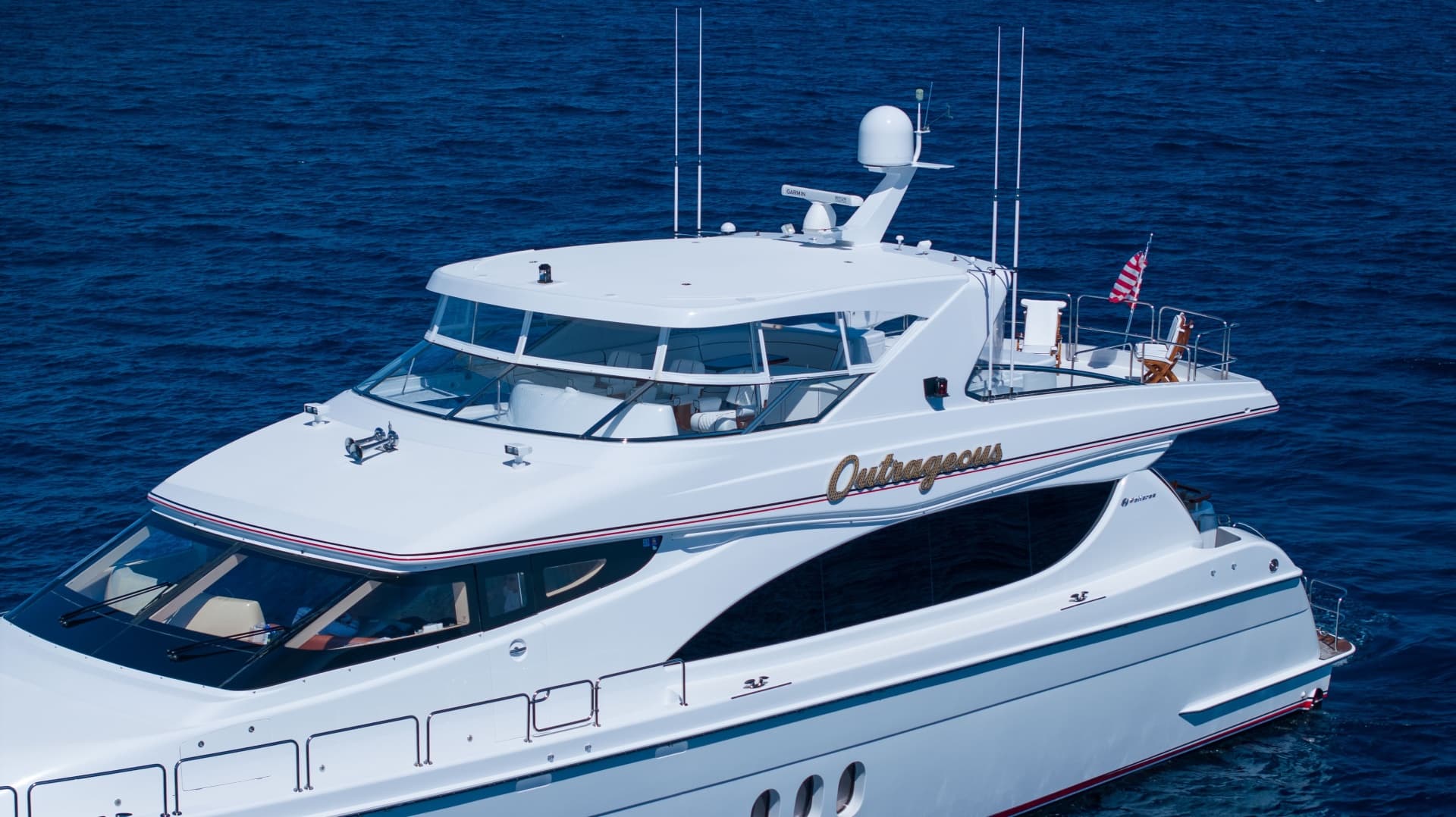 2005 Hatteras 80 Motor Yacht