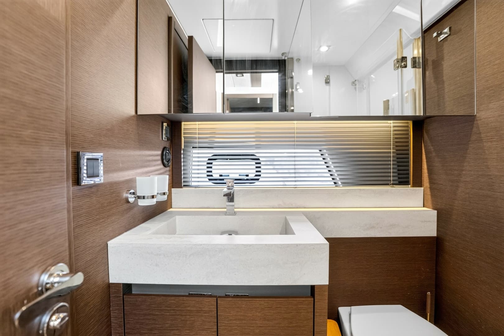2019 Prestige 520S
