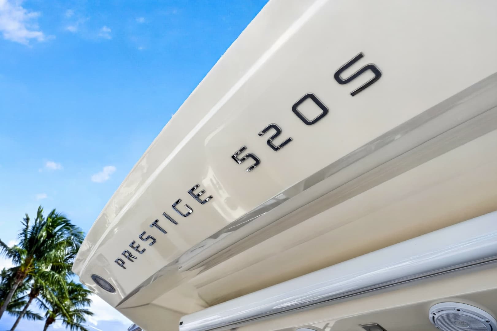 2019 Prestige 520S