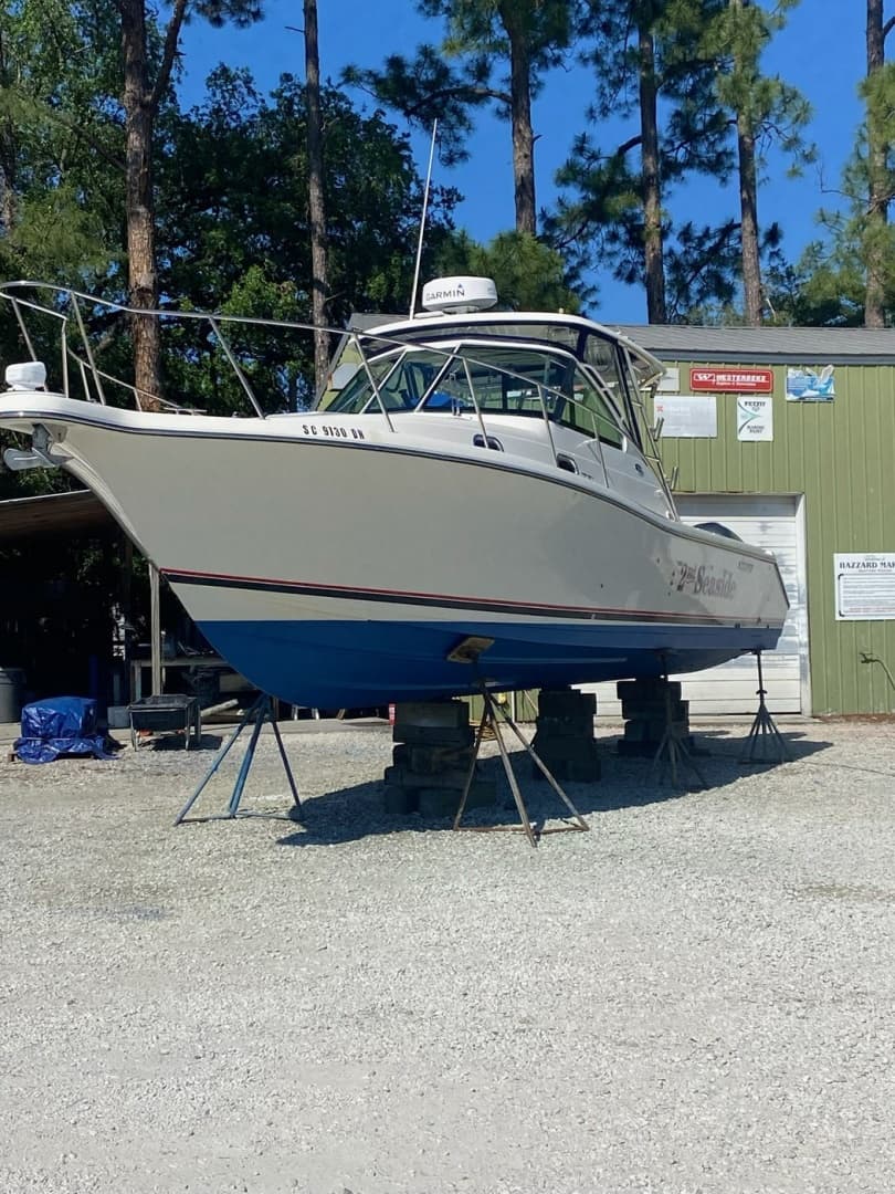 2005 Pursuit 3370 Offshore