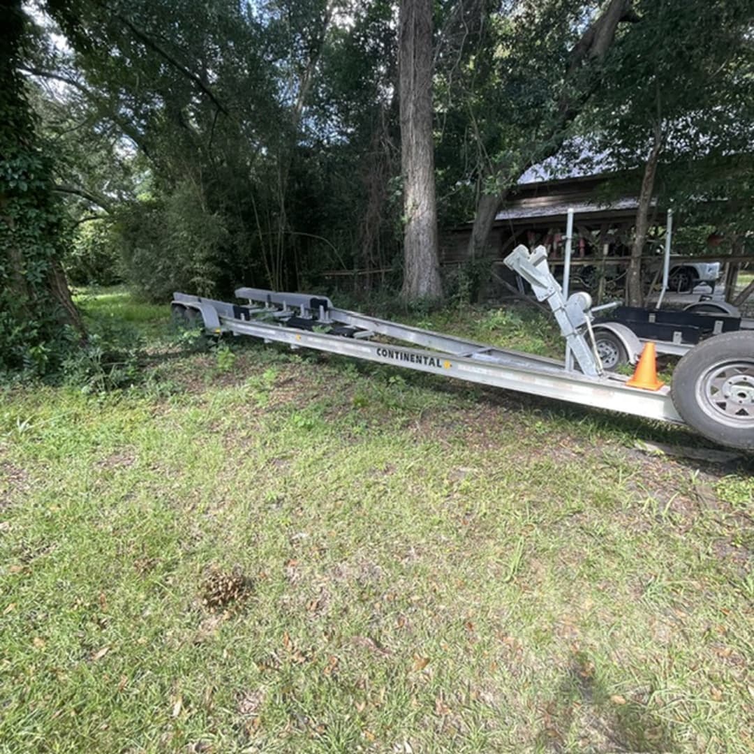 2005 Pursuit 3370 Offshore