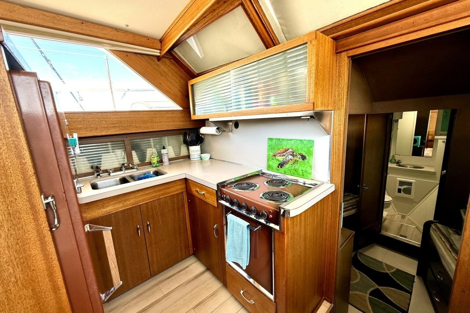 1967 Chris-Craft 47 Commander