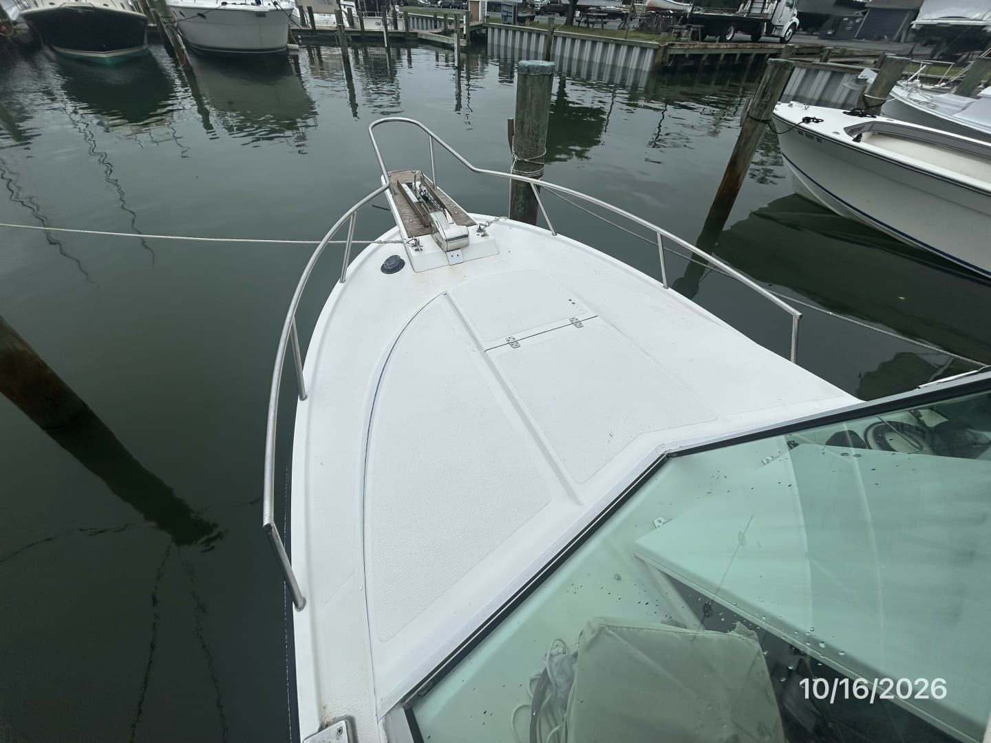 26' Shamrock foredeck