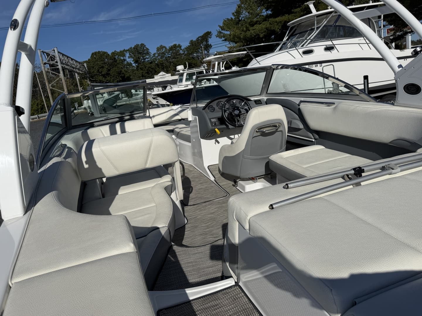 2018 Cobalt 220S