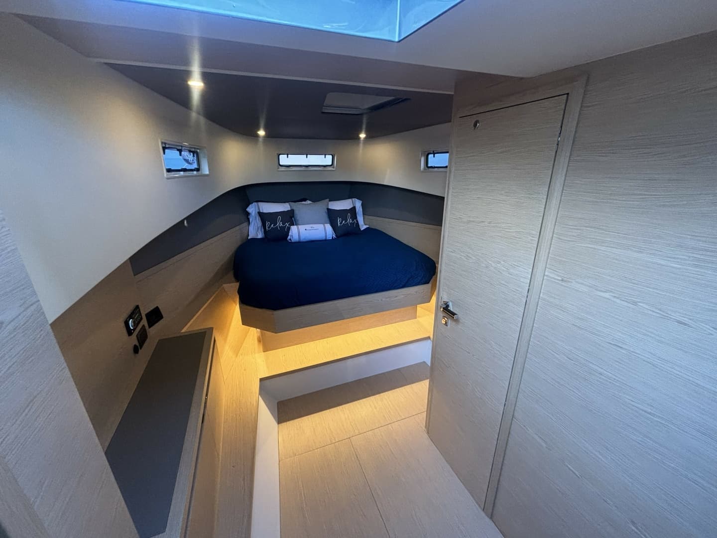 2024 Solaris 40F Open