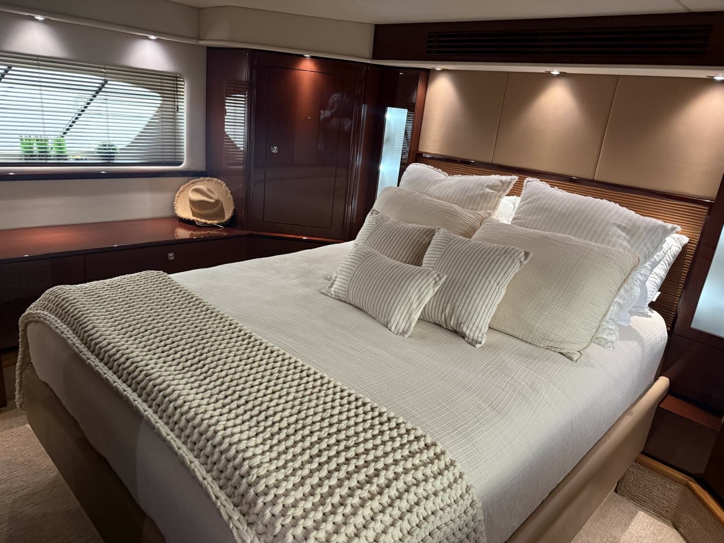 2013 Sea Ray 580 Sundancer