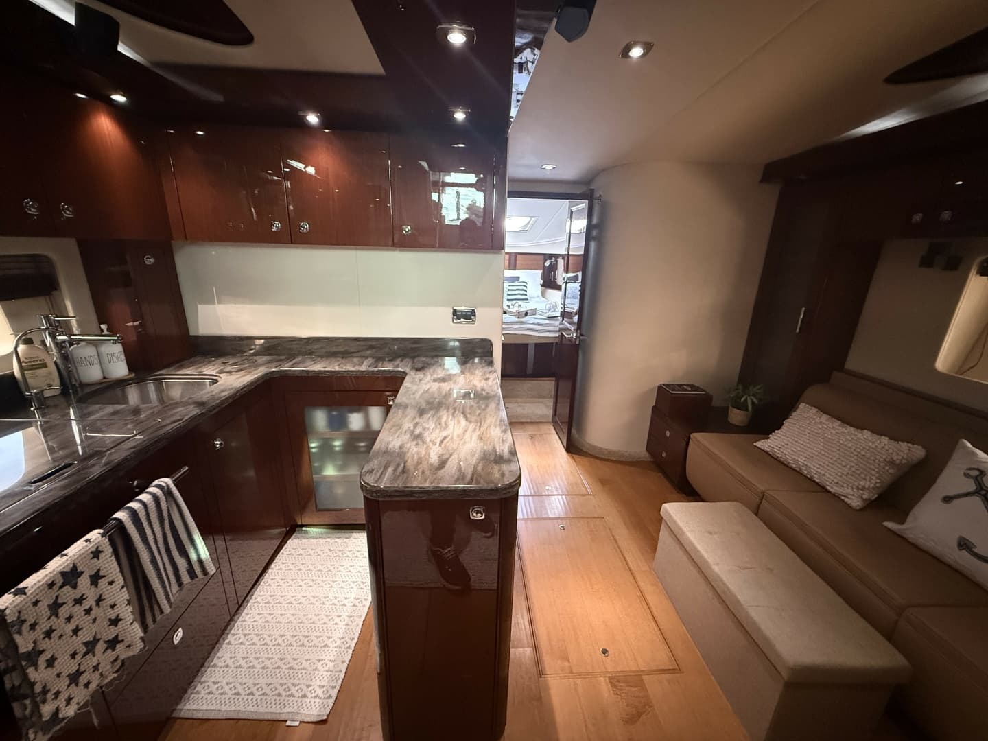 2013 Sea Ray 580 Sundancer