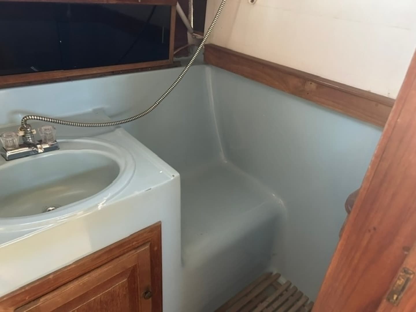 1979 Mainship 34 Trawler