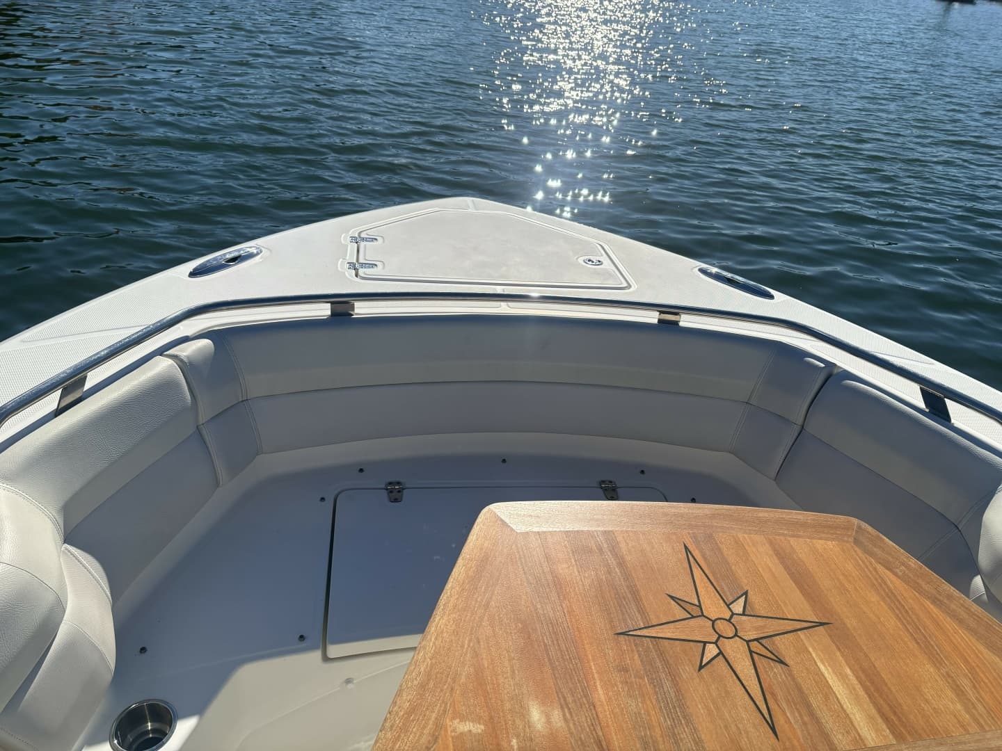 2018 Boston Whaler 350 Realm