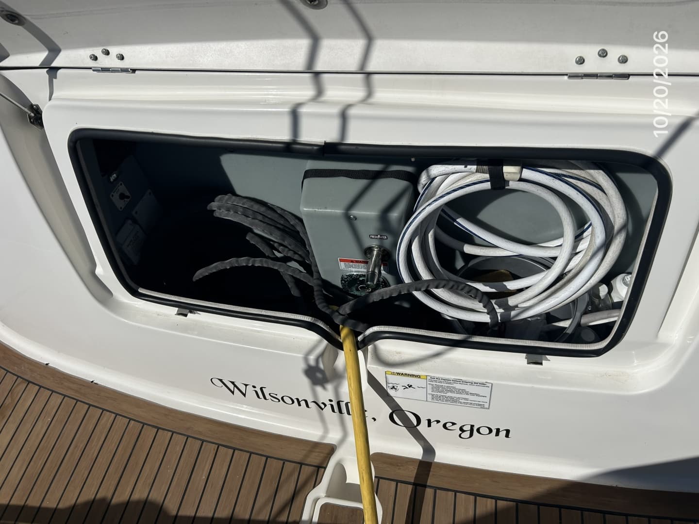 Meridian 441 transom storage