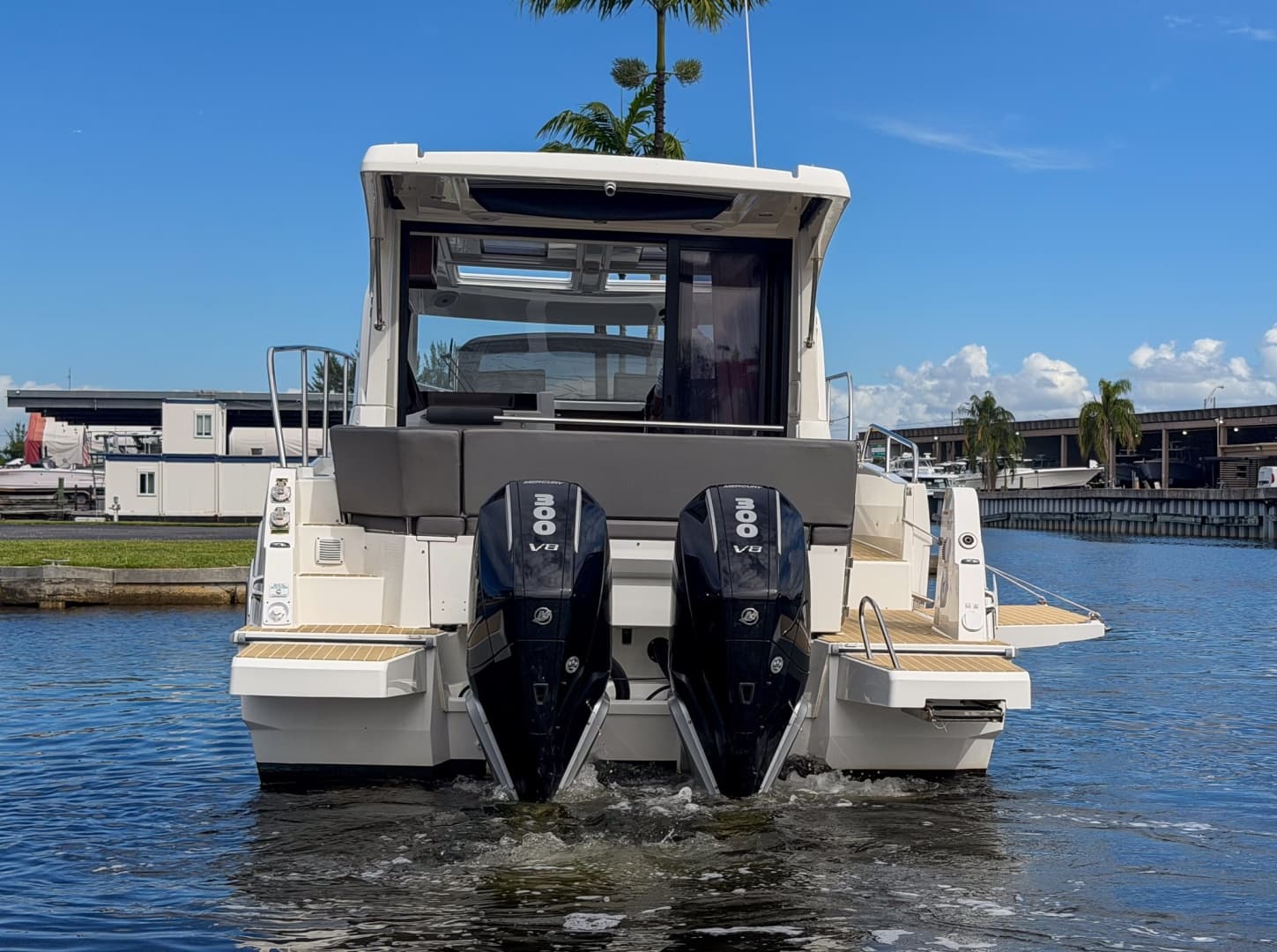 2024 Beneteau Antares 11 Coupe