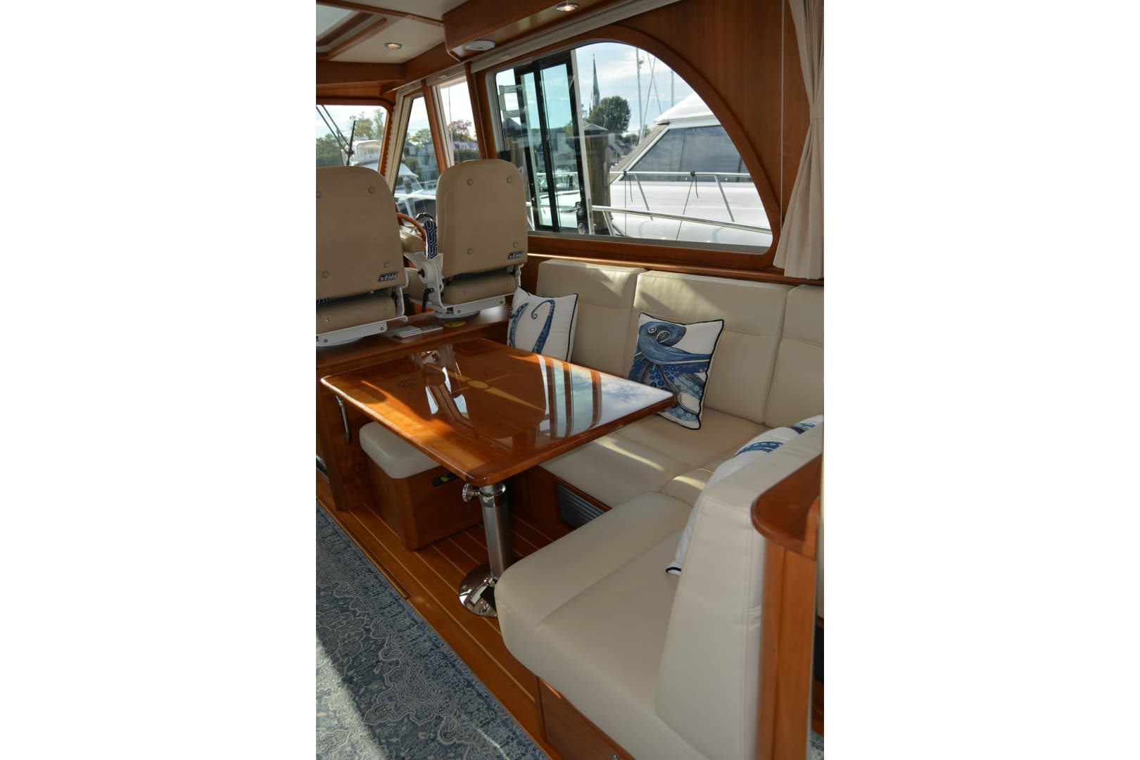 2019 Sabre 45 Salon Express