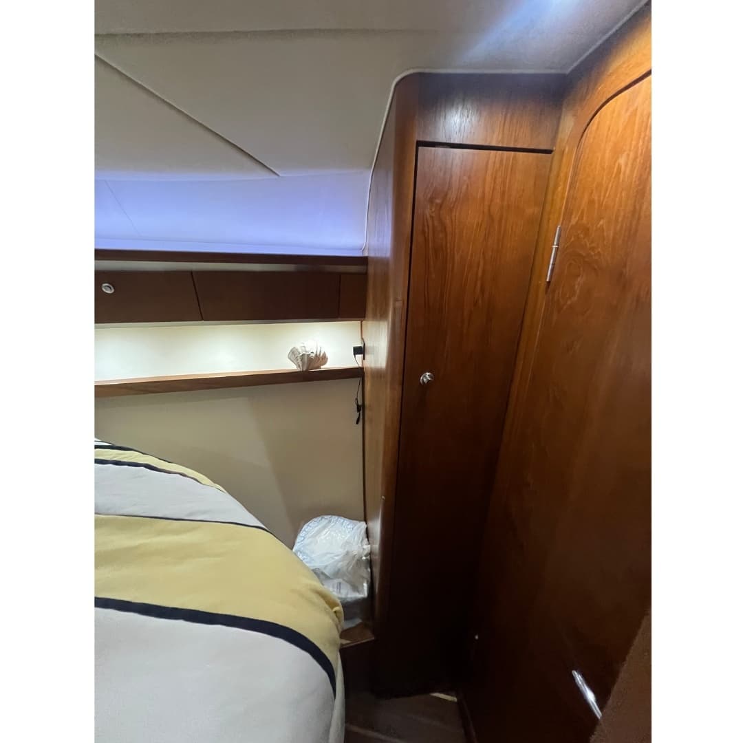 2006 Tiara Yachts 42 Express