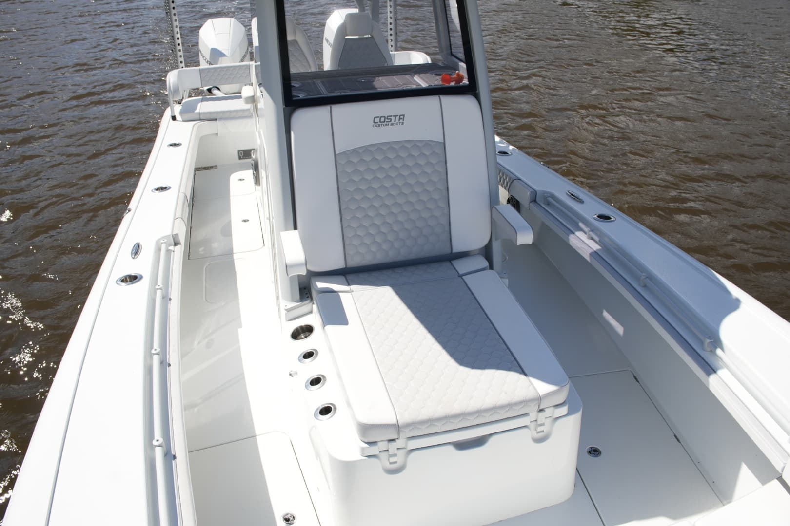 2024 Costa Custom 264 HC