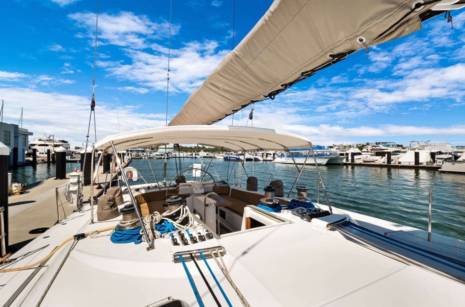 1991 Southern Wind 72
