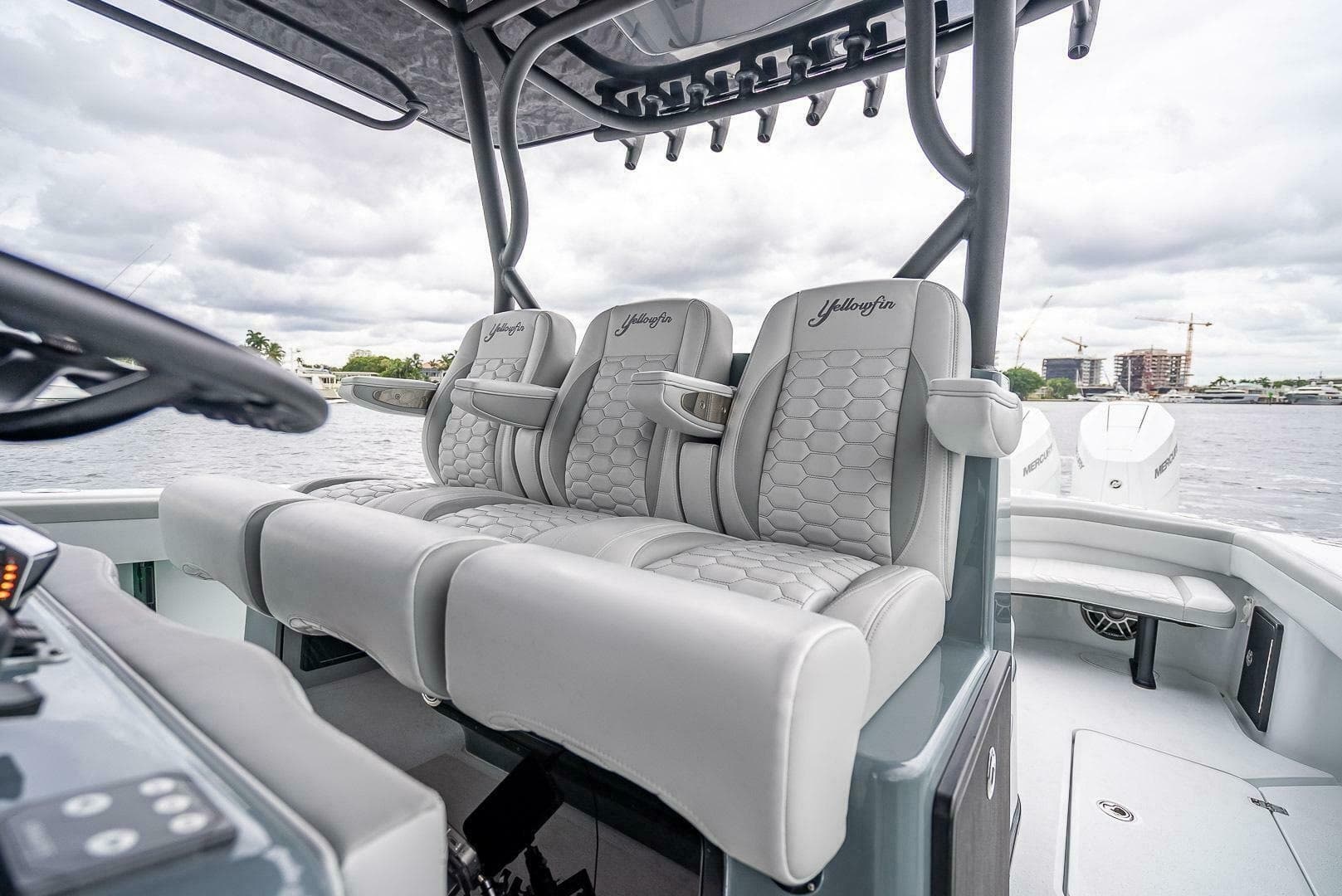 2024 Yellowfin 39 Offshore