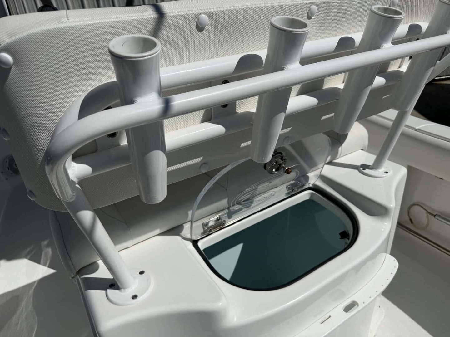 2018 Sea Hunt 225 Ultra
