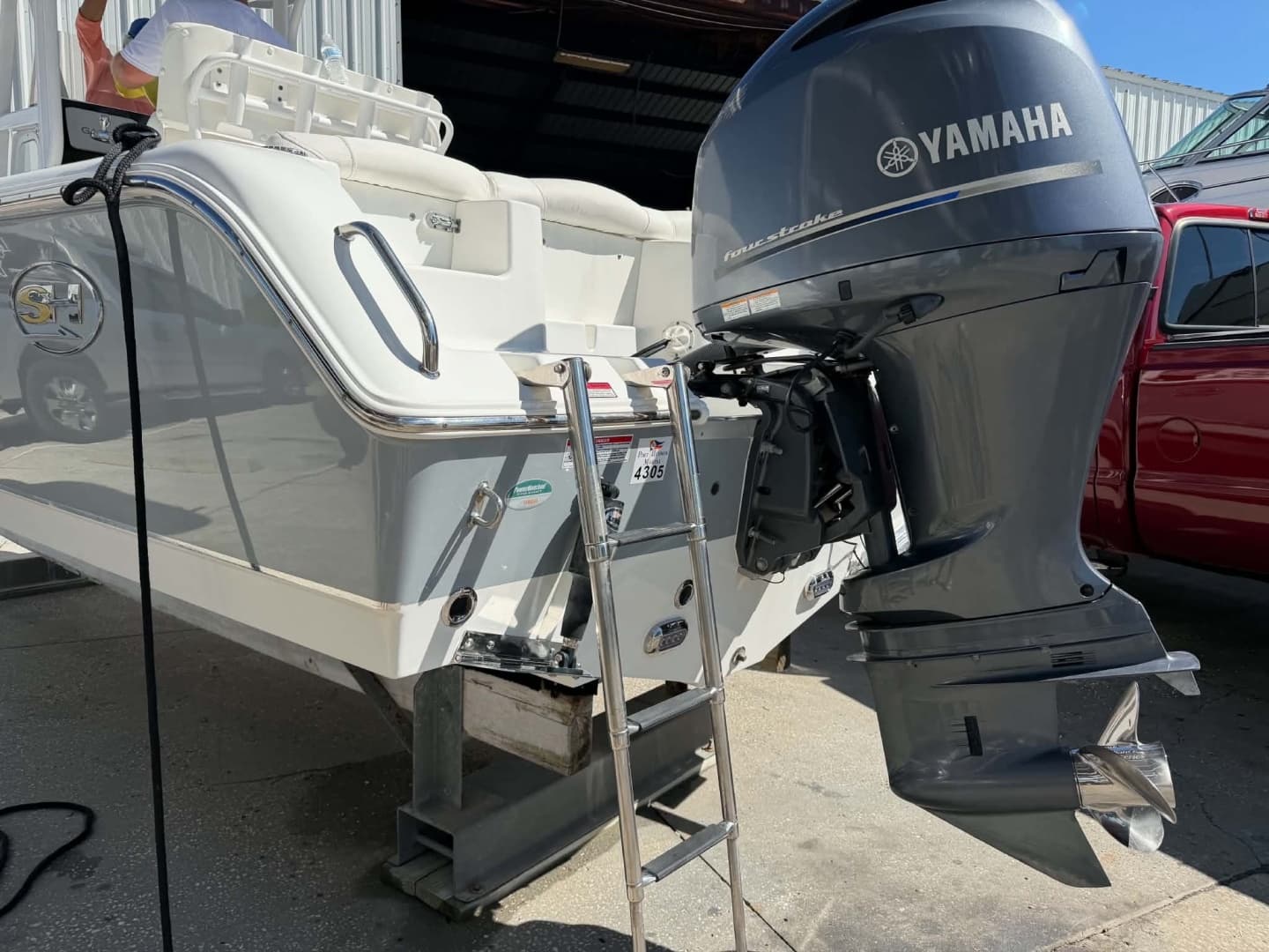 2018 Sea Hunt 225 Ultra