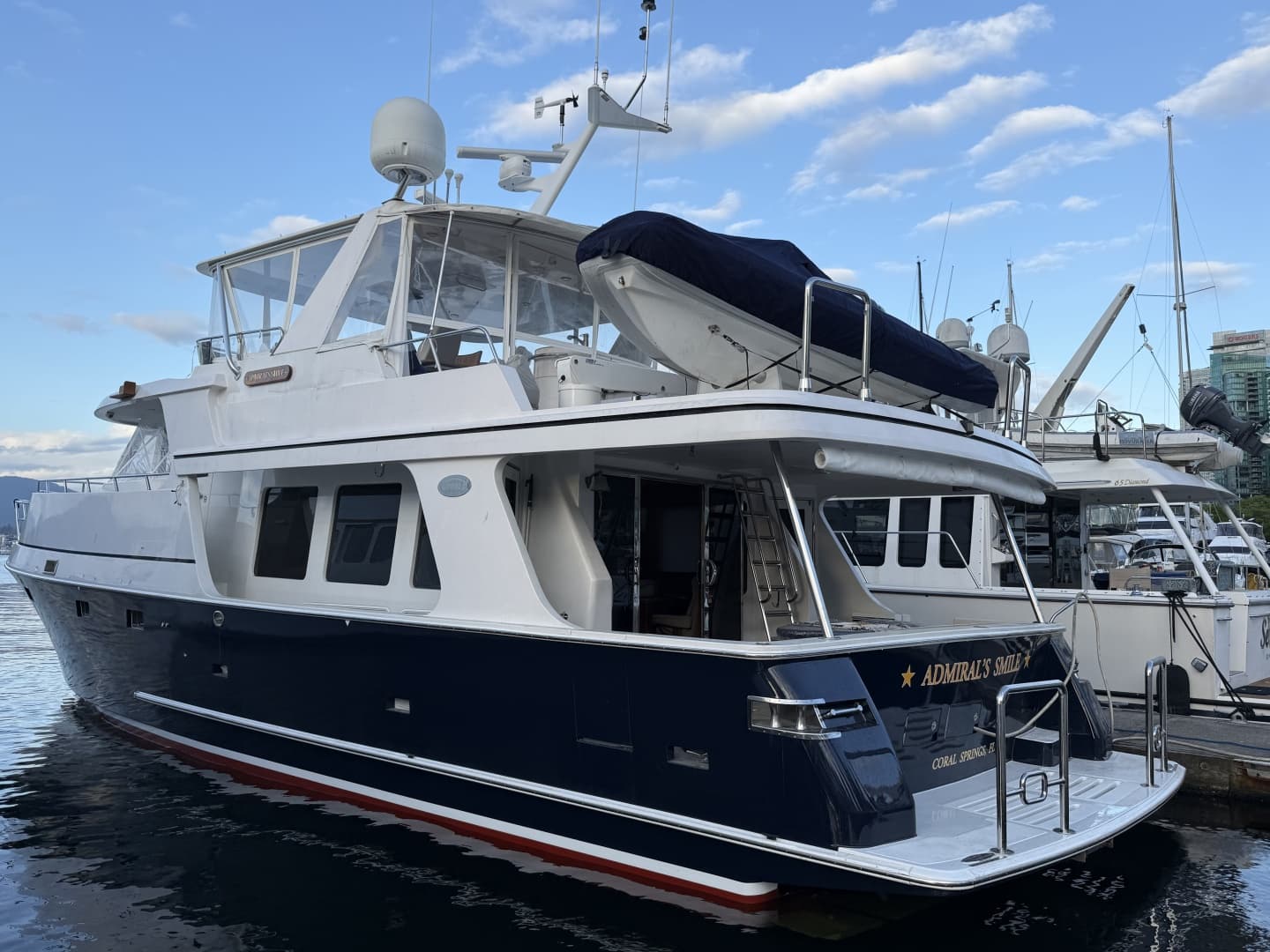 2007 Symbol 59 Convertible Pilothouse MotoryYacht with Portuguese Bridge
