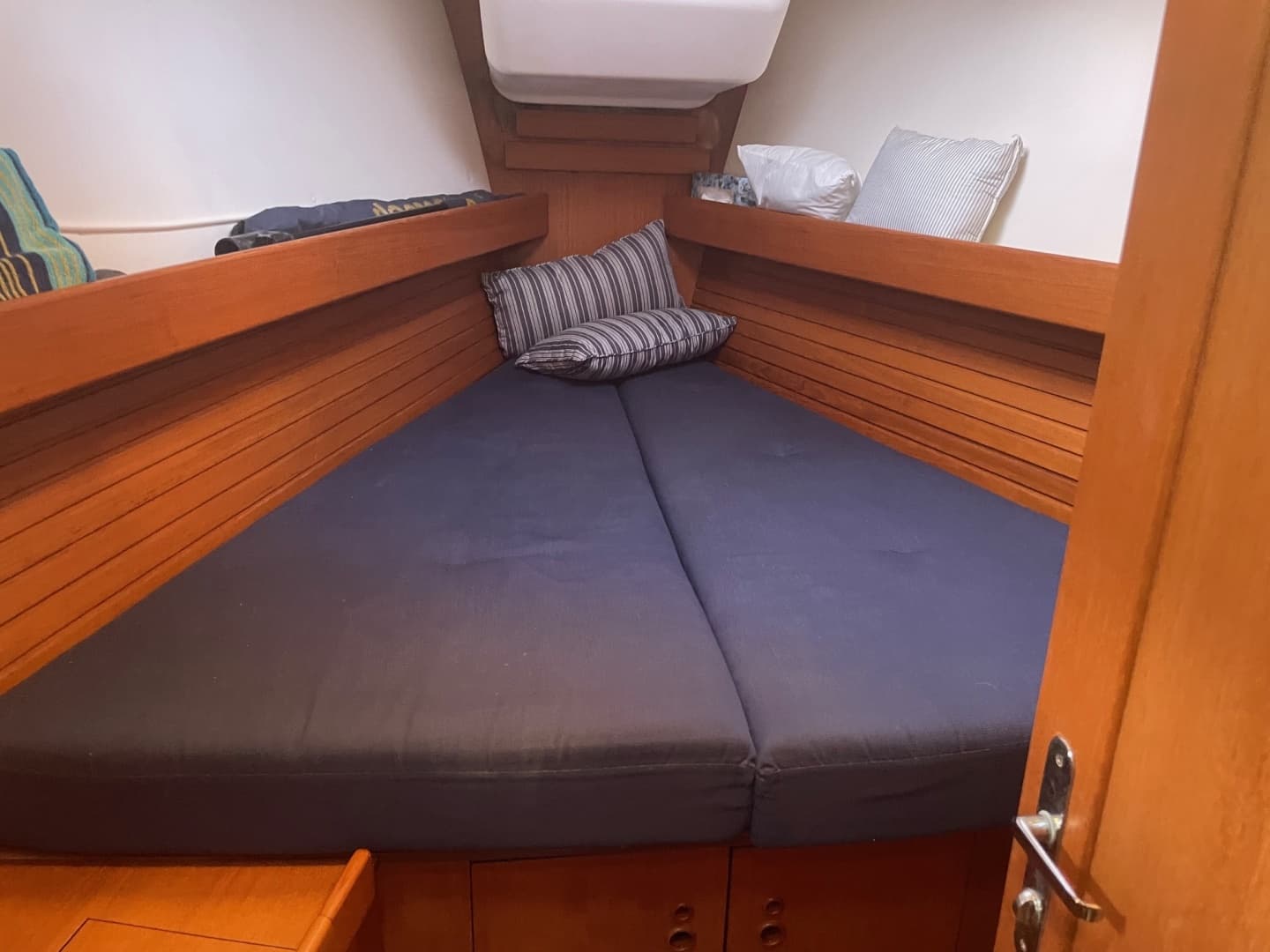 2002 Wauquiez 40 Pilot Saloon