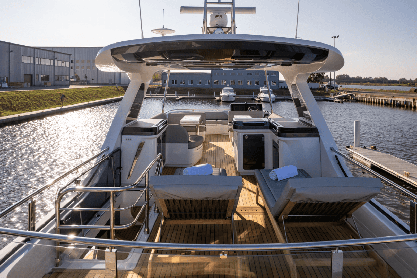 2024 Galeon 560 FLY
