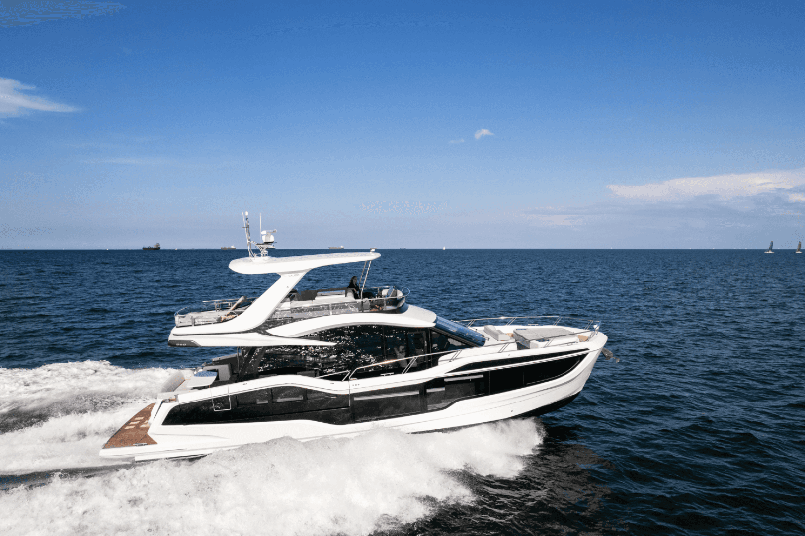 2024 Galeon 560 FLY