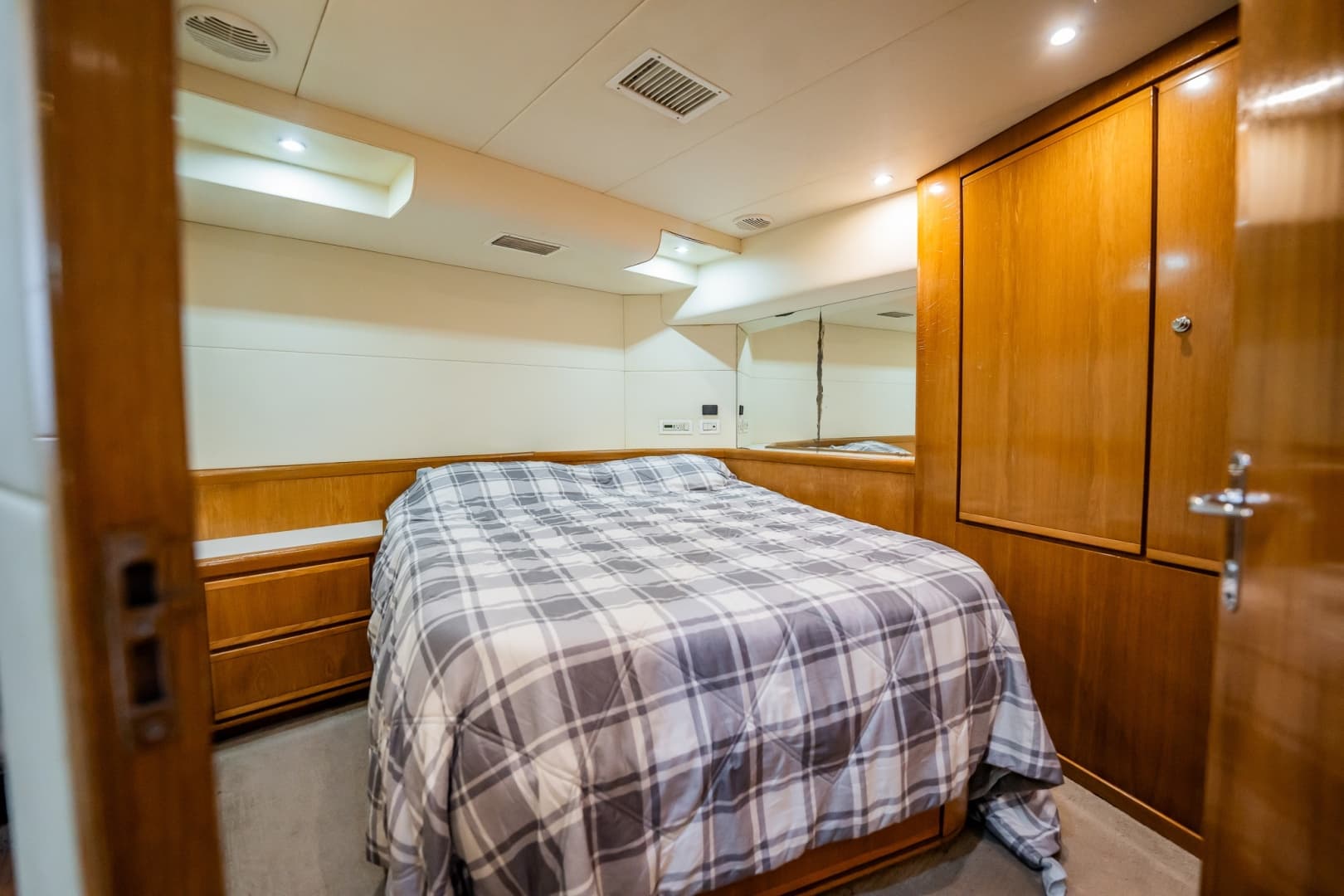 1998 Bertram 54 Convertible