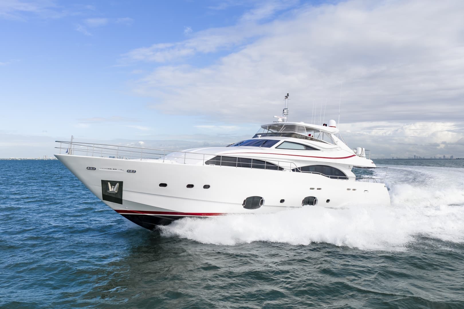 2016 Ferretti Yachts Custom Line