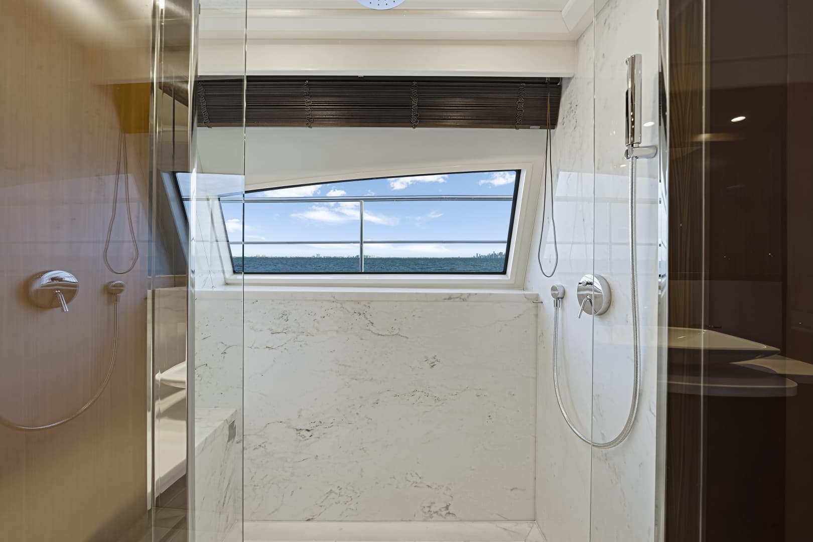 2016 Ferretti Yachts Custom Line