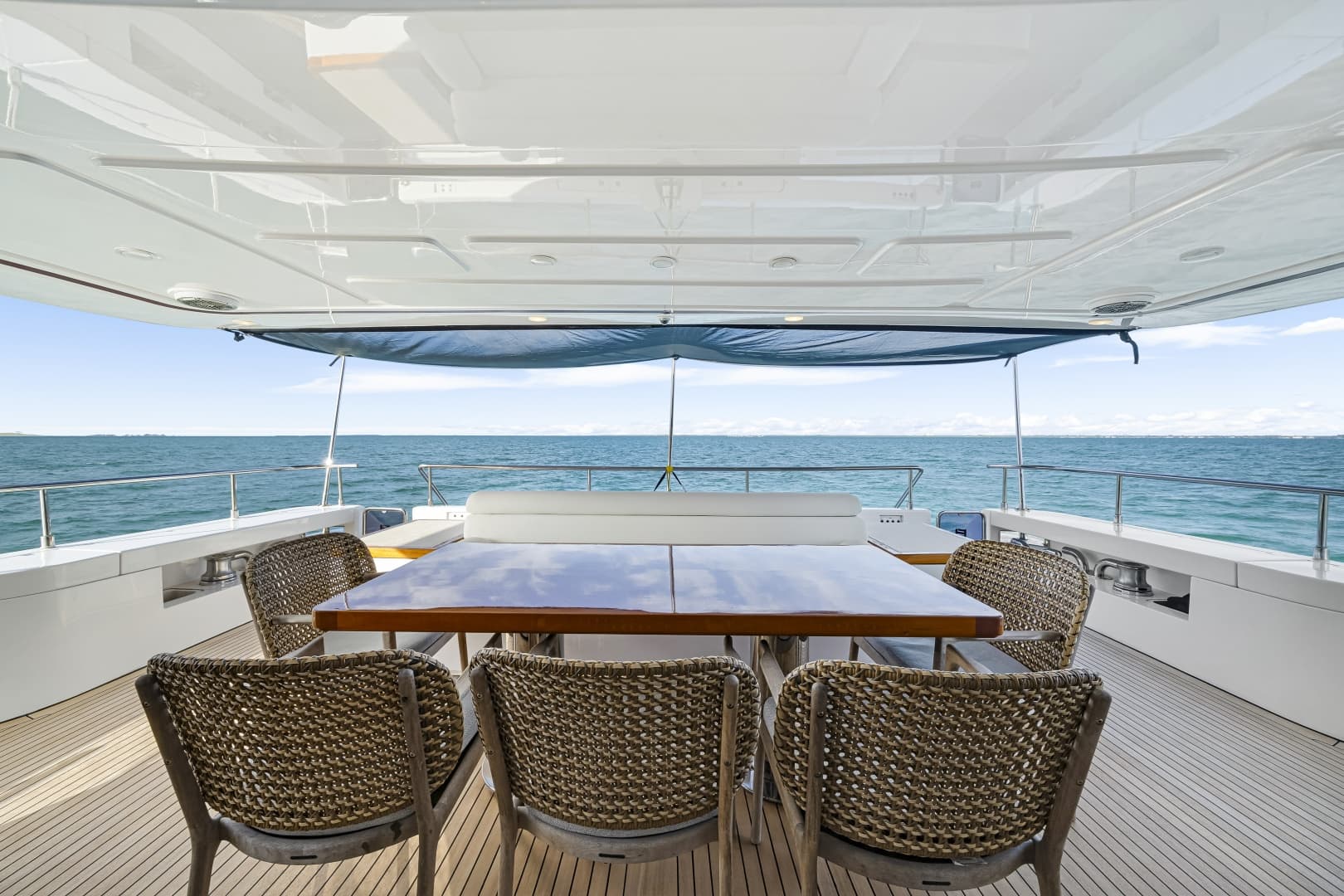 2016 Ferretti Yachts Custom Line