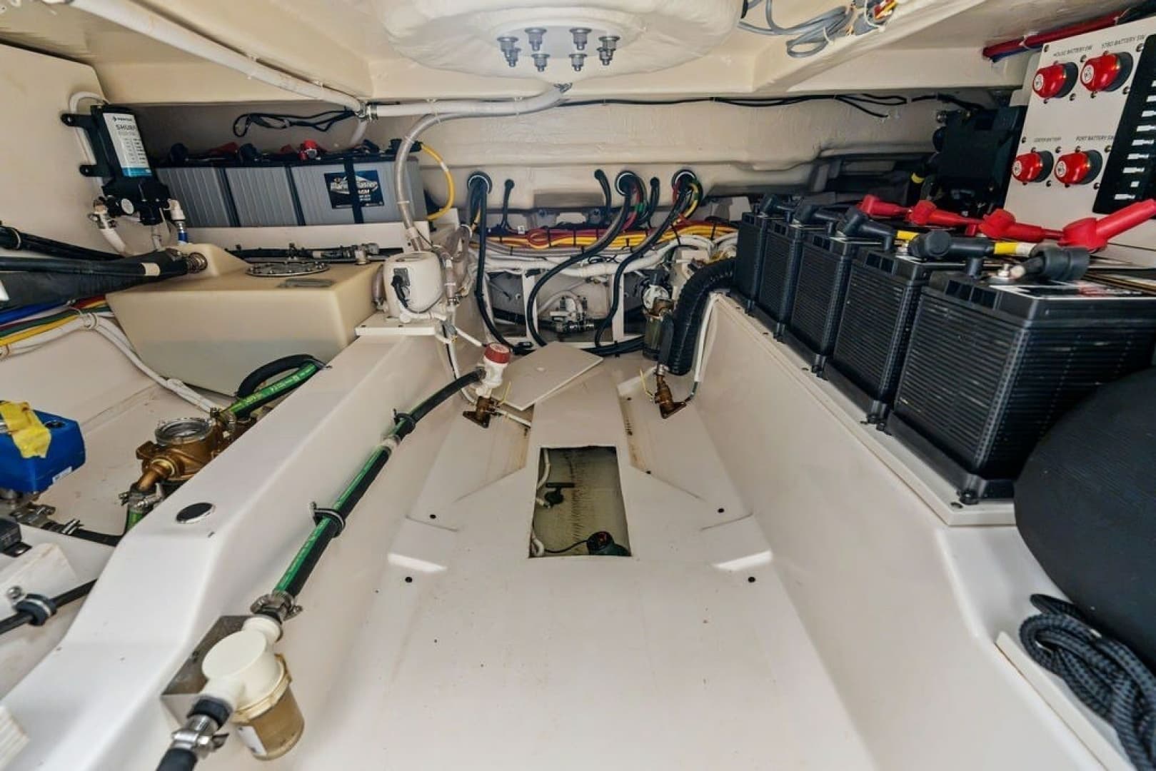 2024 Tiara Yachts 38 LS