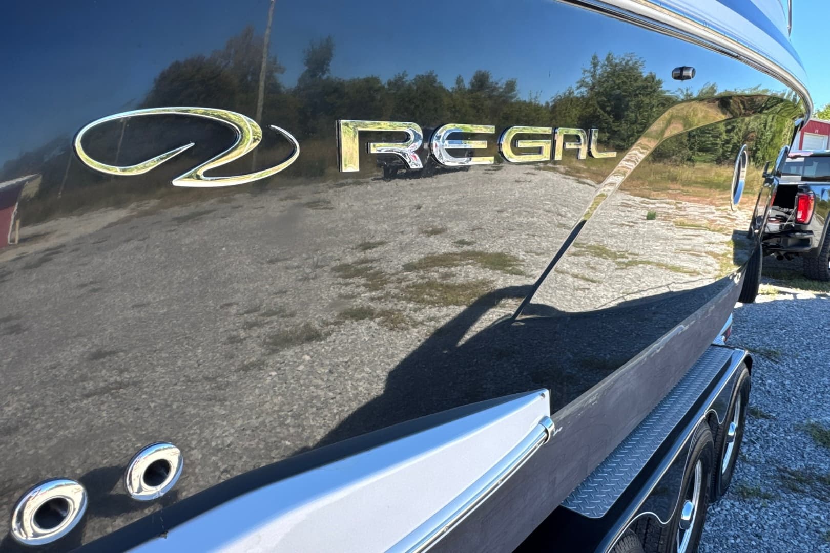 2017 Regal 28 Express