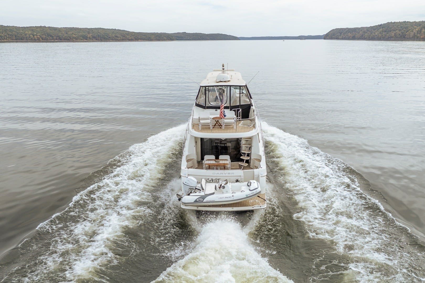 2006 Carver 56 Voyager