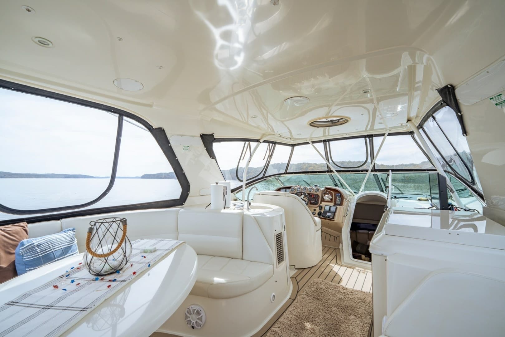 2006 Carver 56 Voyager