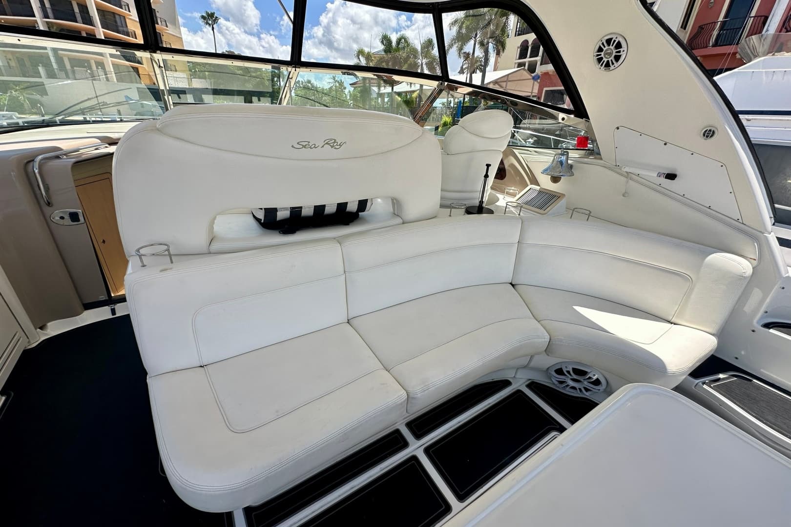 2001 Sea Ray Sundancer 460