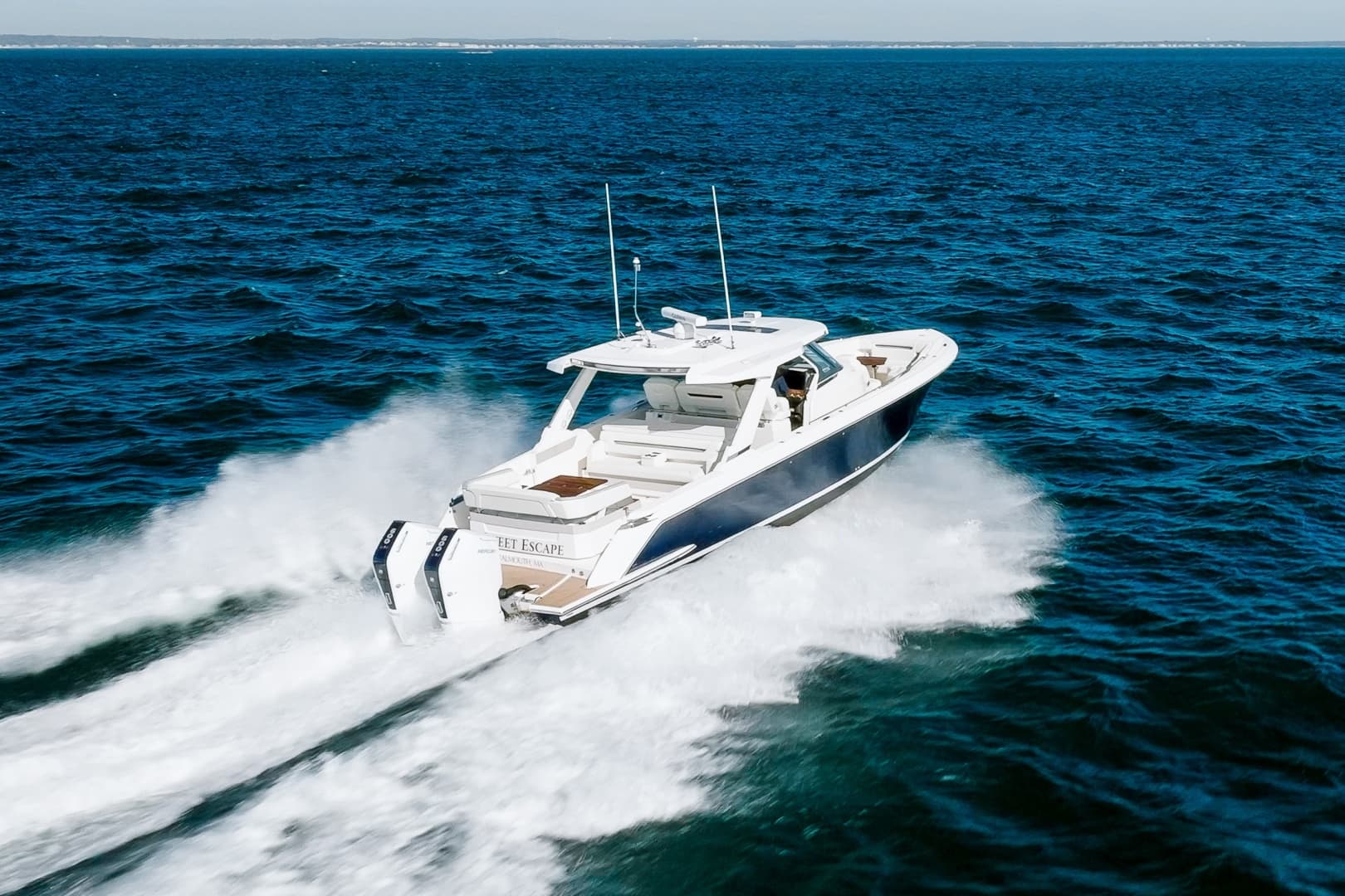 2023 Tiara Yachts 43 LS