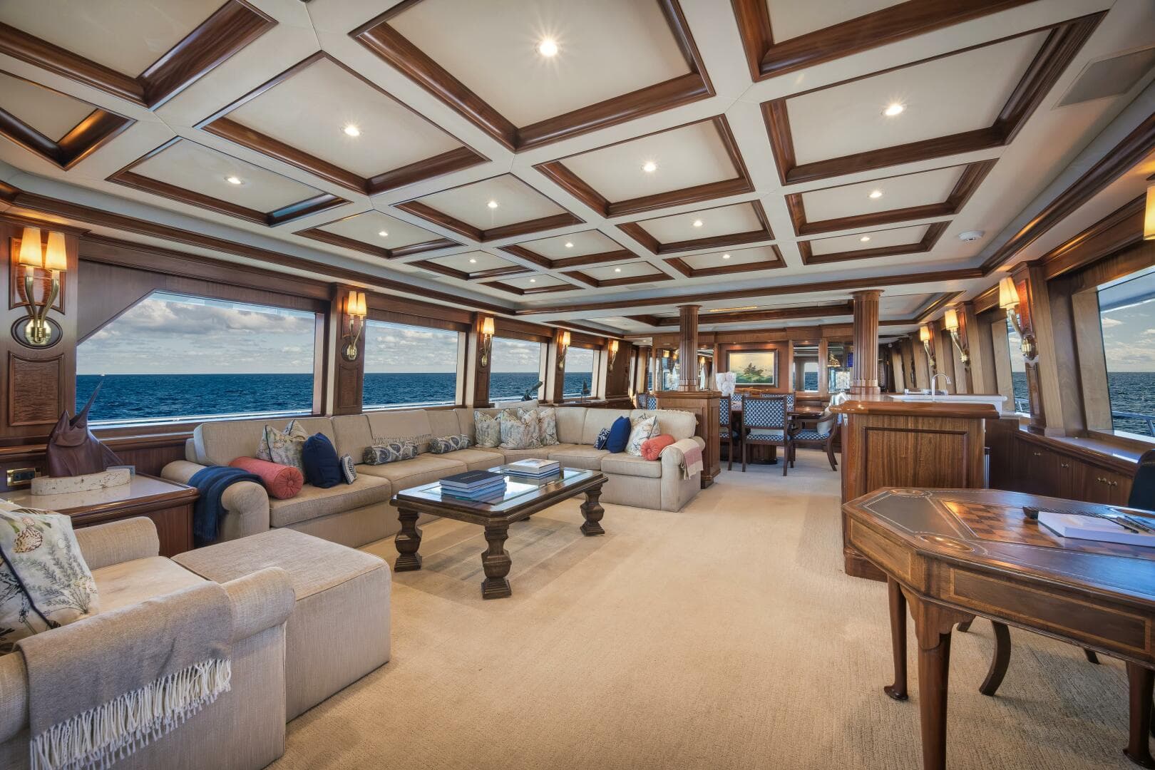 2002 Sovereign Raised Pilothouse
