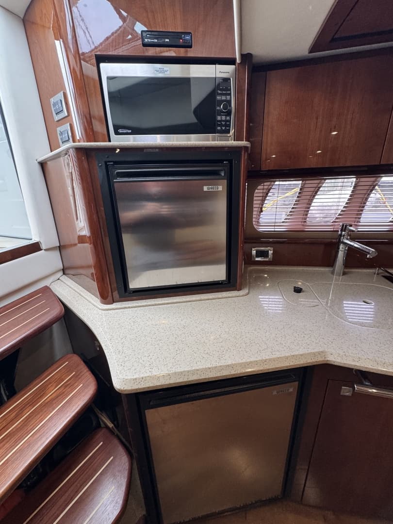 2010 Sea Ray 390 Sundancer