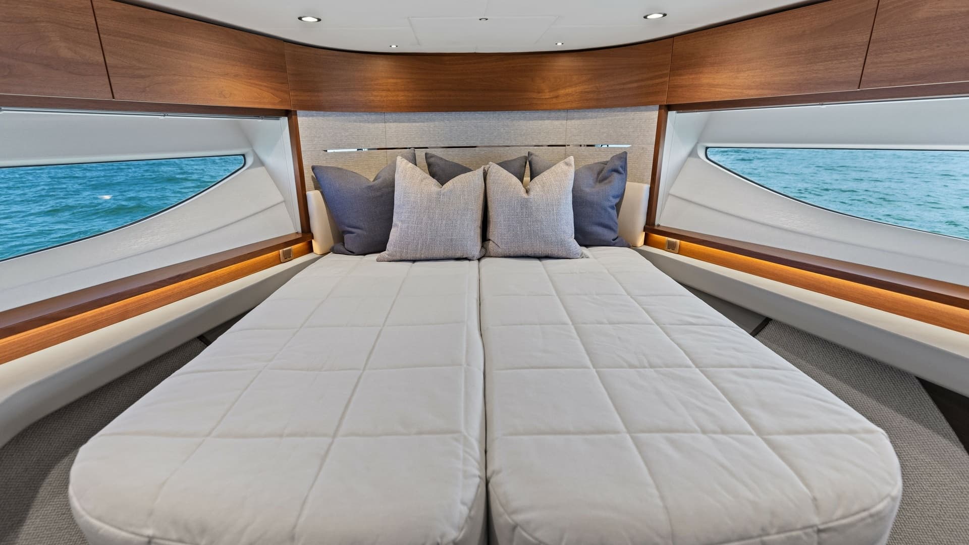 Spacious Forward Stateroom