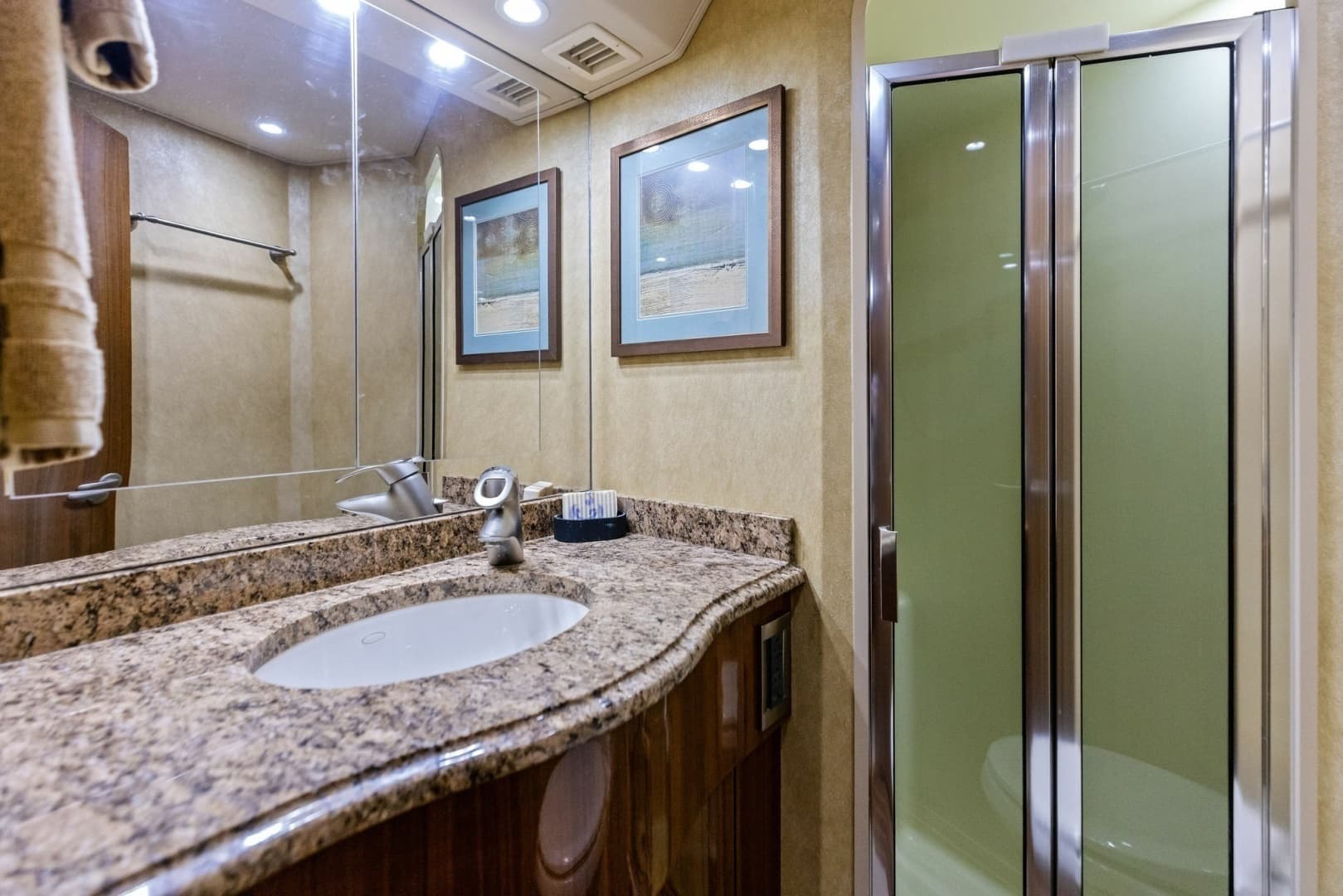 2008 Viking 68 Skybridge "Liquid Apple"